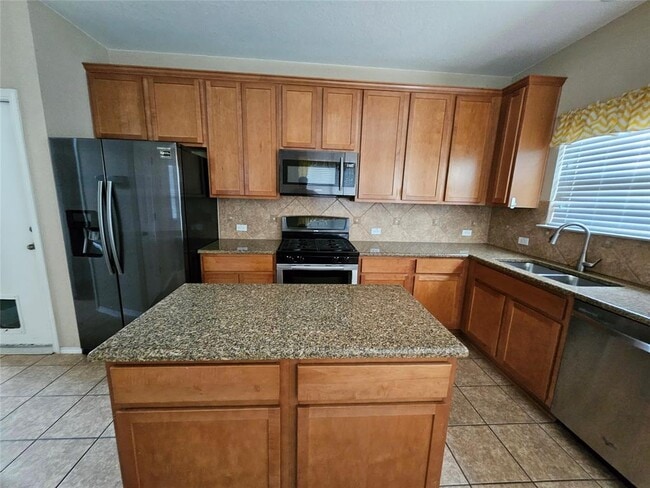 Building Photo - 11109 Persimmon Gap Dr