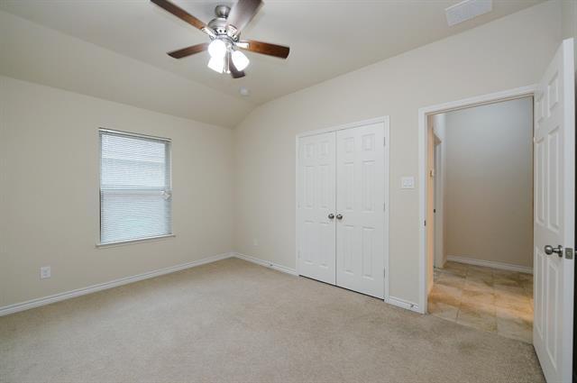 Building Photo - 1917 Megan Creek Dr