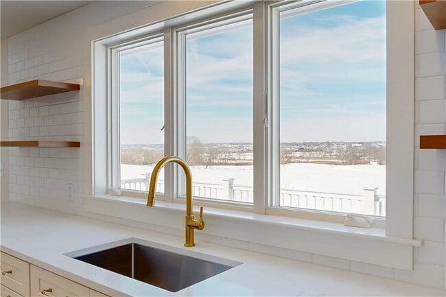 Building Photo - 3211 Main Rd