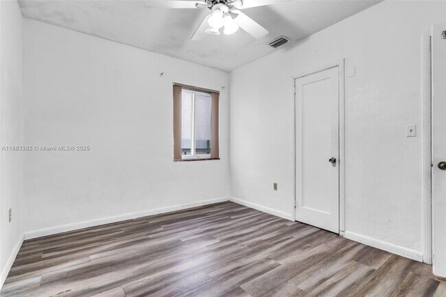 Building Photo - 701 Tamiami Canal Rd