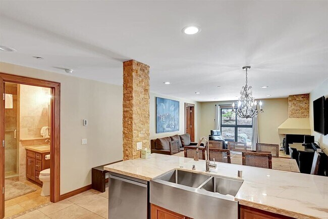 Building Photo - Fully Remodeled 1BD + Private Bunk Room | 2BA | Aspen Creek – $3,100/Month