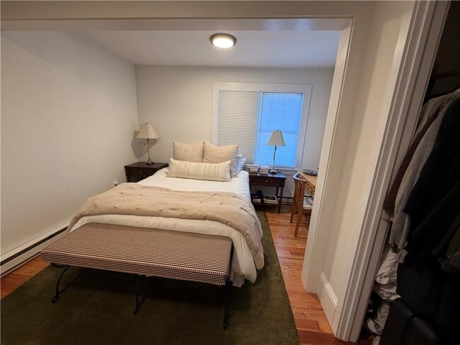 Building Photo - 16 Apthorp Ave