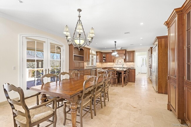 Building Photo - 590 West St