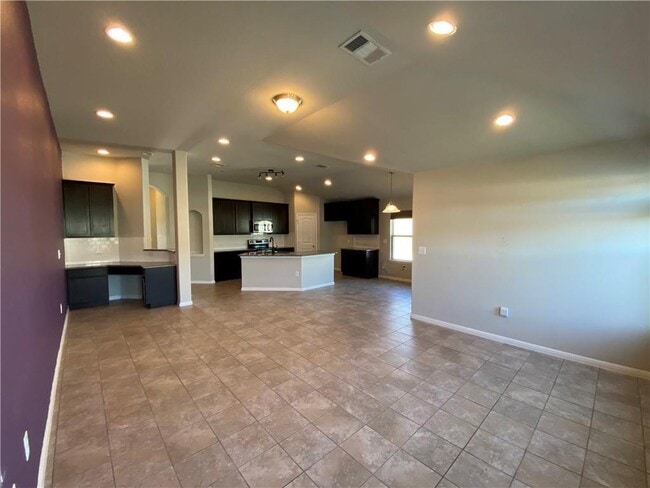 Building Photo - 816 Sleeping Bear Dunes Dr