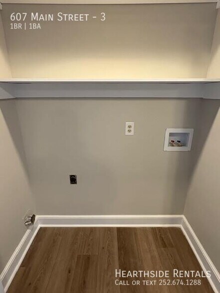 Building Photo - 607 E Main St