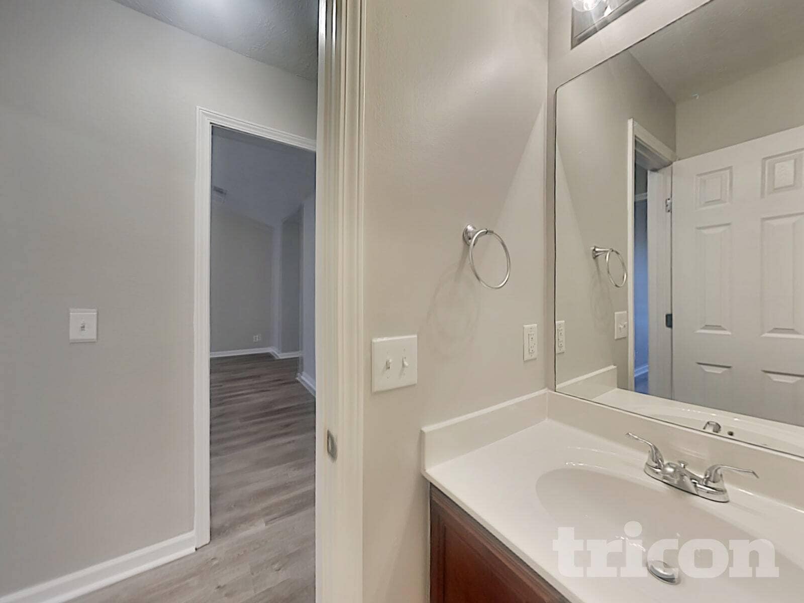 Building Photo - 3052 Ace Wintermeyer Dr