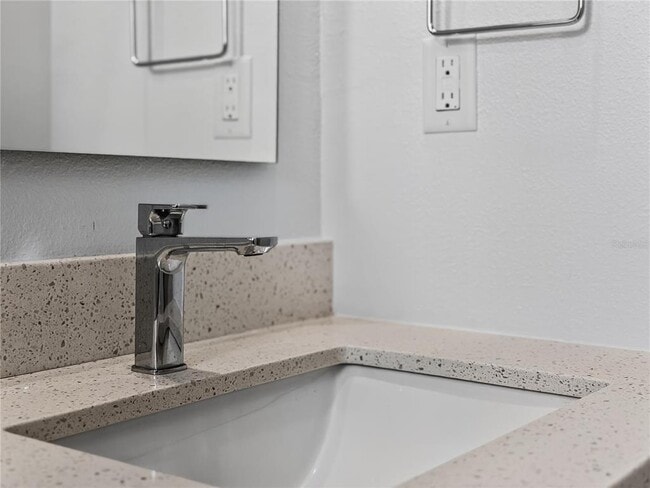 Building Photo - 367 Famagusta Dr