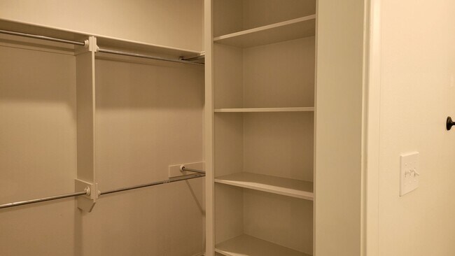 Building Photo - 7124 22nd Pl