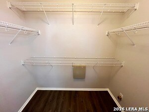 Building Photo - 9010 Arch Bridge