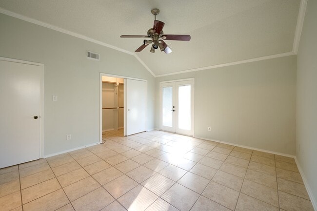 Building Photo - 5838 N Magazine Cir