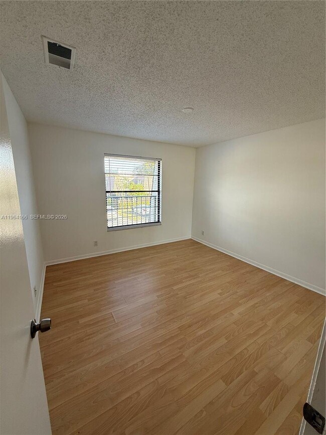 Building Photo - 2515 NW 99th Ave