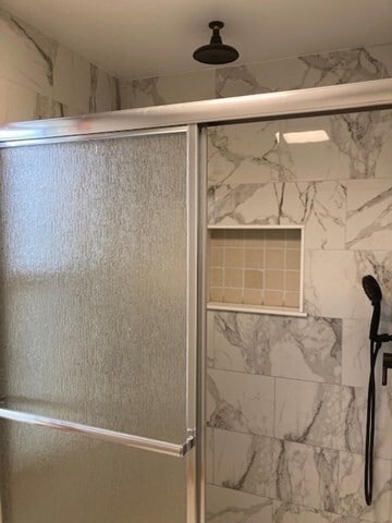 Building Photo - 28 Lake St