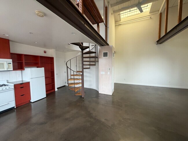 Building Photo - Contemporary, Large 1br/1ba Apt. Near Ashby BART