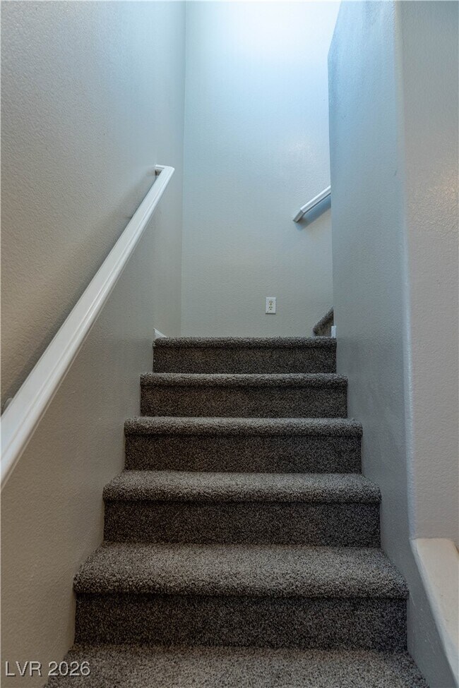 Building Photo - 4031 Asante Cove St