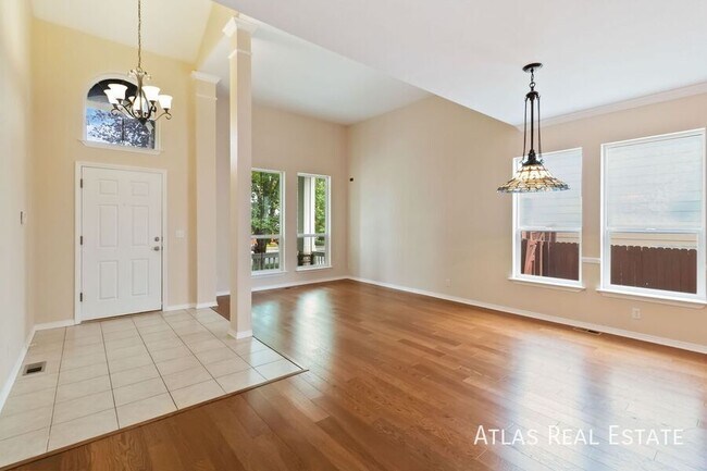 Primary Photo - 15452 E 7th Ave