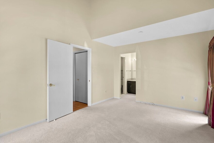 Building Photo - 1469 Casino Cir