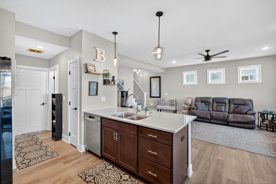 Building Photo - 1504 Mulberry St