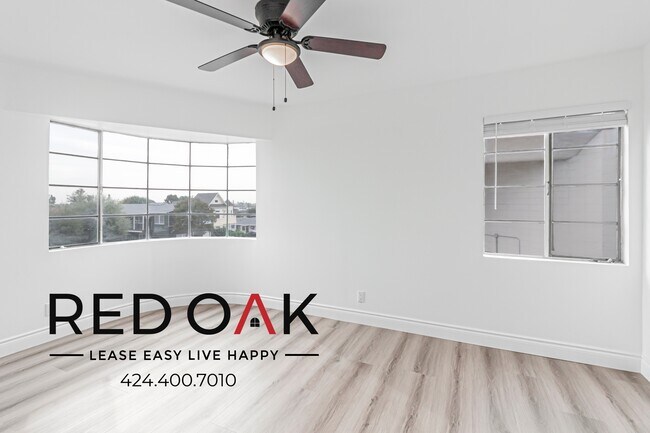 Building Photo - 609 W Foothill Blvd