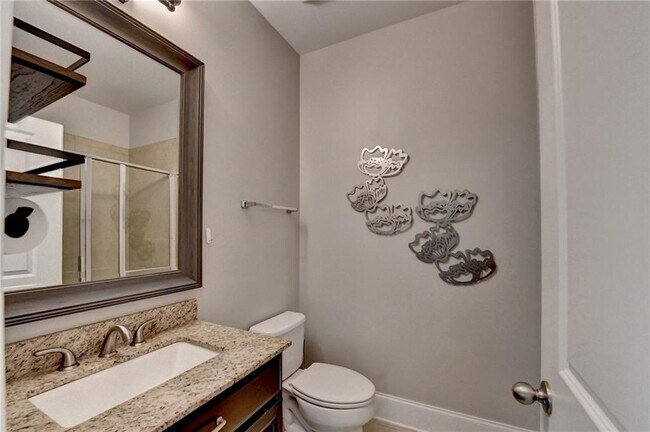 Building Photo - 11653 Parkside Ave