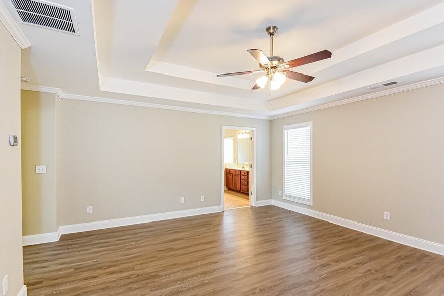 Building Photo - 4459 Hamby Pond Pl