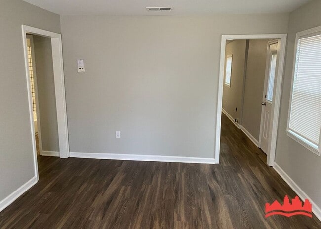 Building Photo - 3625 Vivia Ave