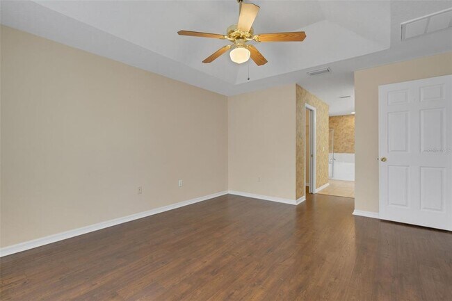 Building Photo - 654 Lake Clark Pl