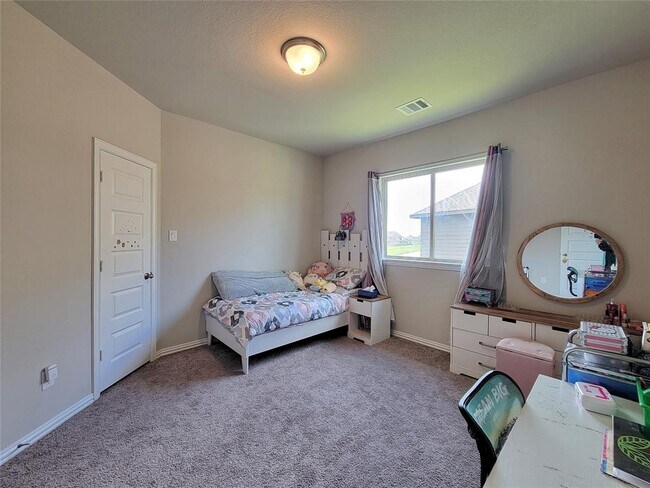 Building Photo - 6322 Cambrai Wood Ln