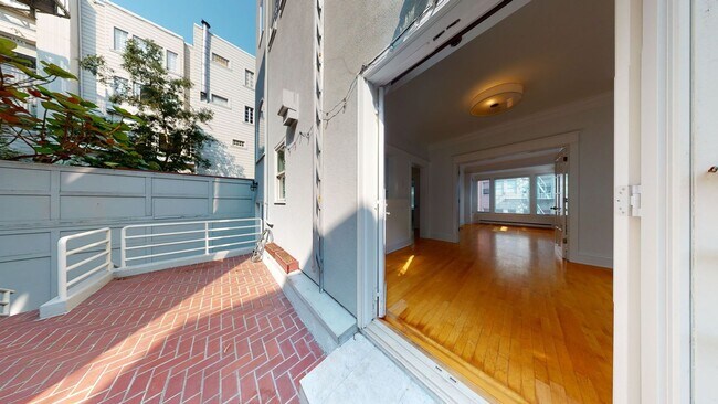 Building Photo - 29-29 Pleasant St