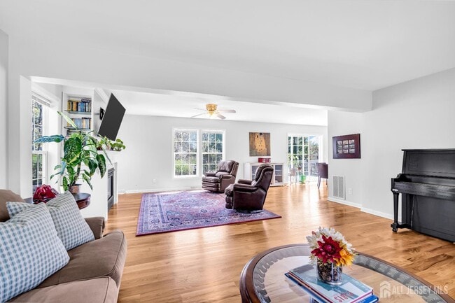 Building Photo - 108 Miller Ave