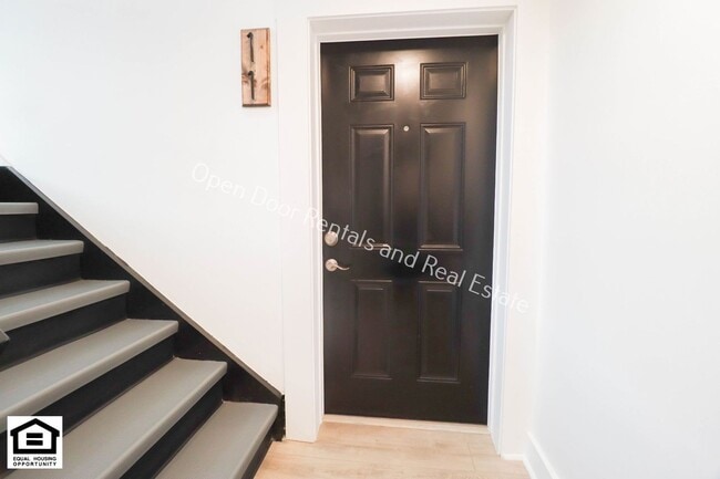 Building Photo - 1823 Griswold Dr