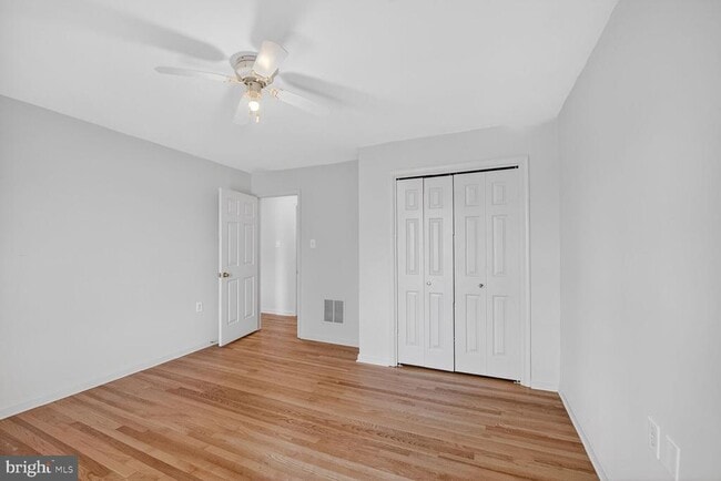 Building Photo - 21733 Oatlands Rd