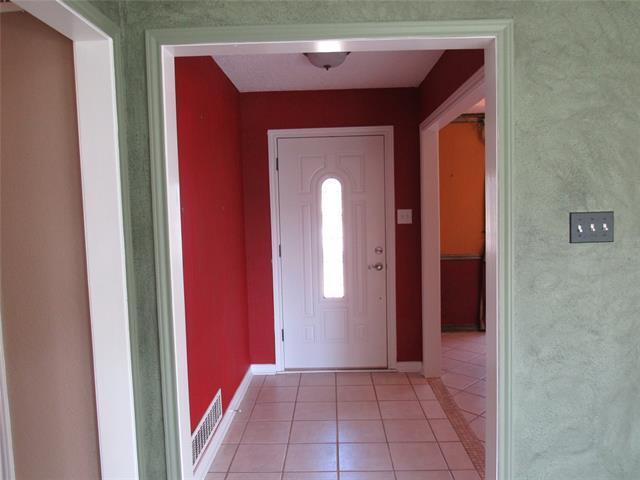 Building Photo - 2312 Blue Cypress Dr