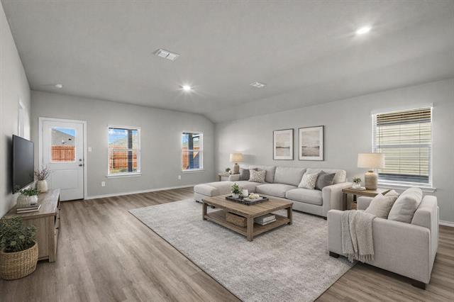 Building Photo - 16425 Rosella Ln