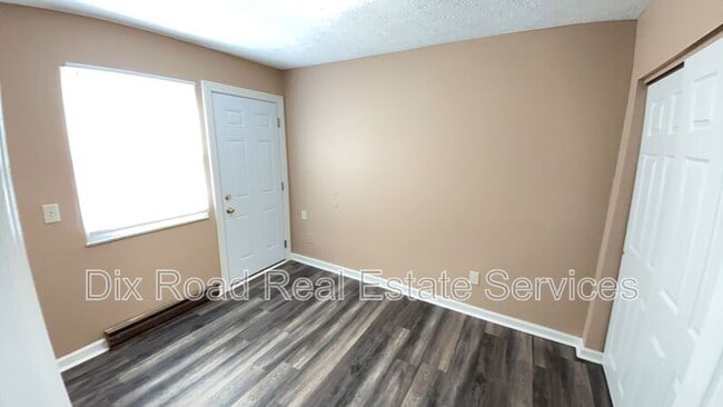 Building Photo - 1107 Hunt Ave