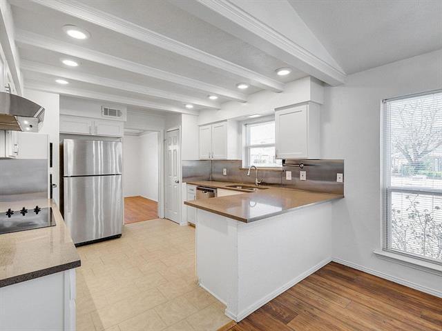 Building Photo - 1710 Hanover Dr