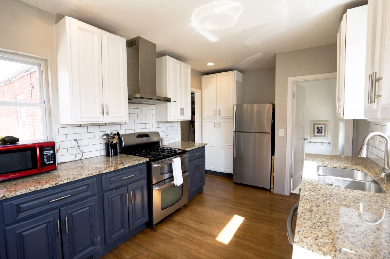 Building Photo - 1555 Winona Ct