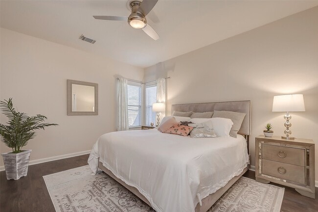 Building Photo - 25311 Sierra Woods Ln