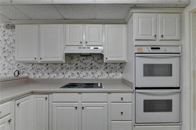 Building Photo - 2899 Savannah Walk Ln