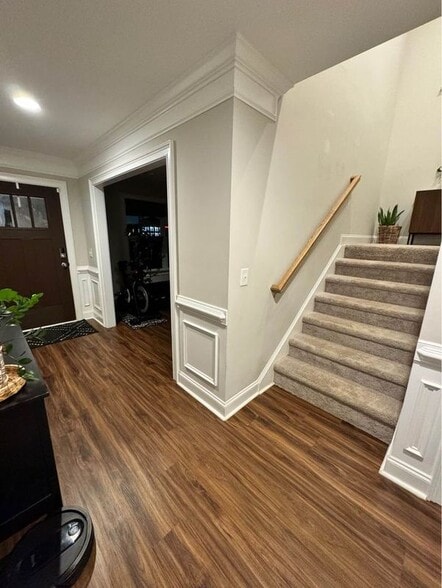 Building Photo - 120 Herman Dr