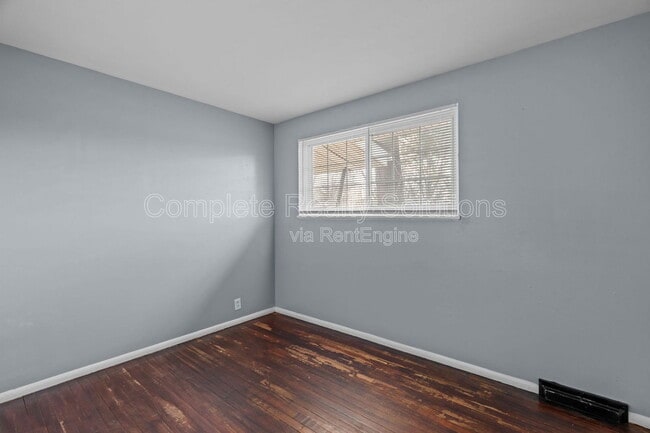 Building Photo - 10314 Viscount Dr