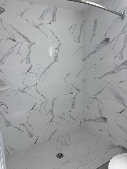 Building Photo - 4128 Leimert Blvd