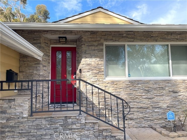 Building Photo - 3001 Palos Verdes Dr N