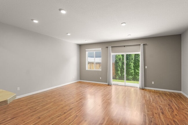 Building Photo - 17222 SW 120th Pl
