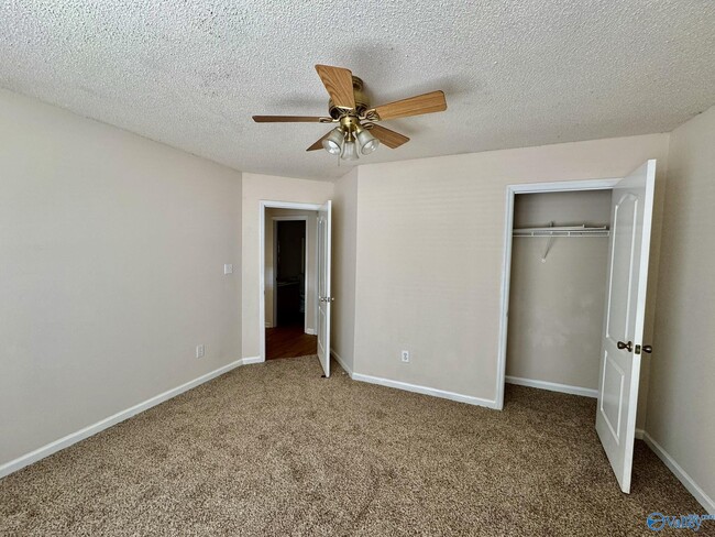 Building Photo - 117 Millside Ln NW