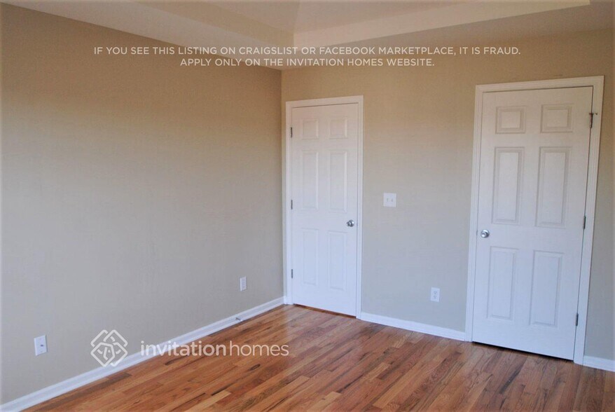 Building Photo - 434 Farmwood Way