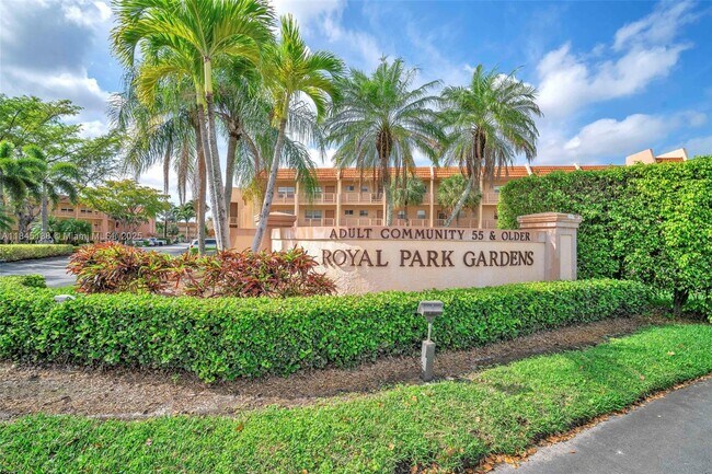 Building Photo - 6550 Royal Palm Blvd