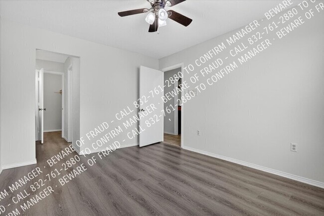 Building Photo - 2031 Towngate Dr