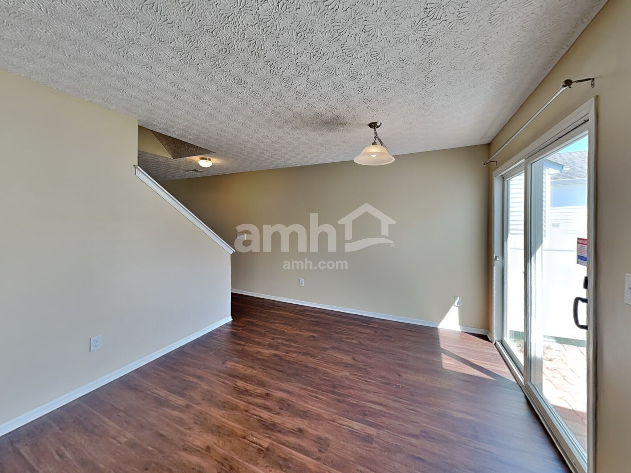 Building Photo - 5979 Haydens Crossing Blvd