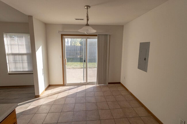 Building Photo - 1602 Typhoon Dr