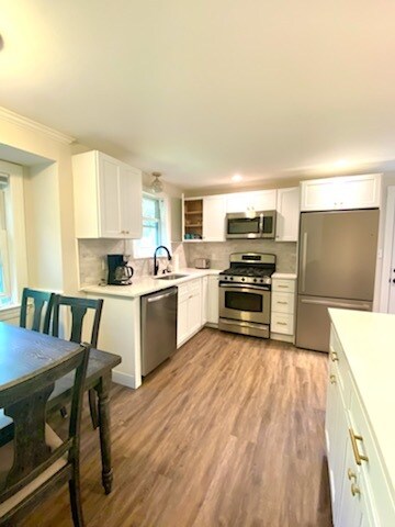 Building Photo - 36 Whedon Ln